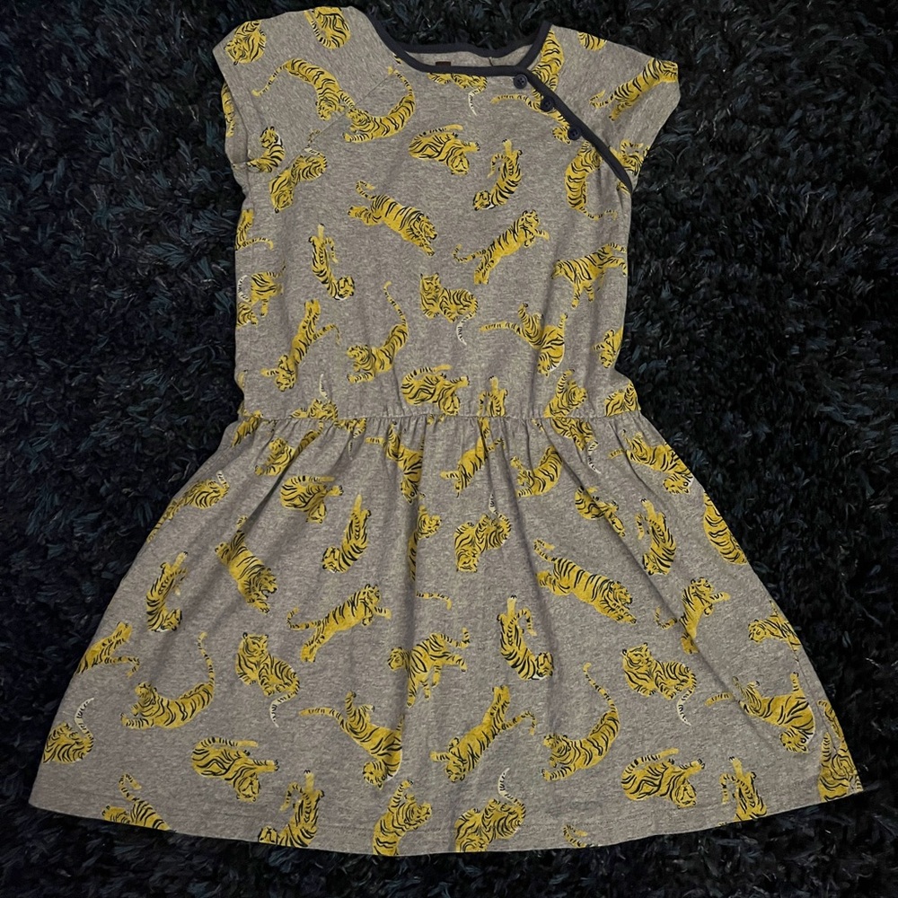 🤯Super Stylish kids Tea Collection dress.